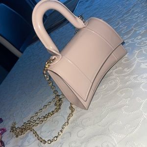 Beige crossbody purse